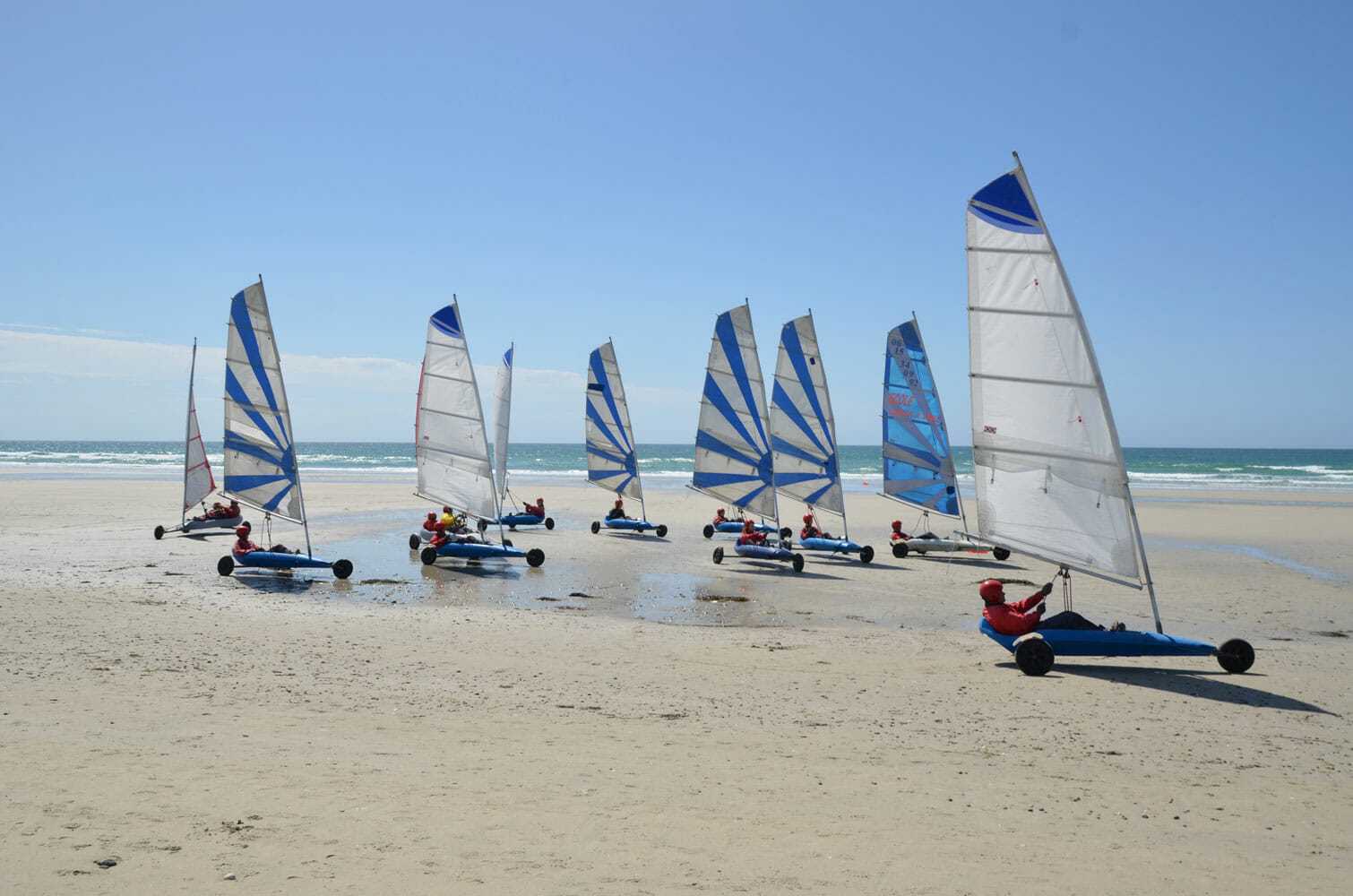 sand yacht racing